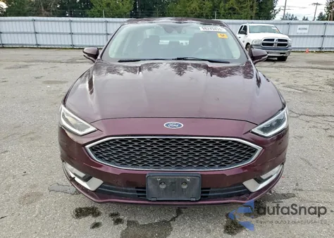 2017 Ford Fusion Titanium Phev z USA, uszkodzony, nr VIN 3FA6P0SU2HR239010